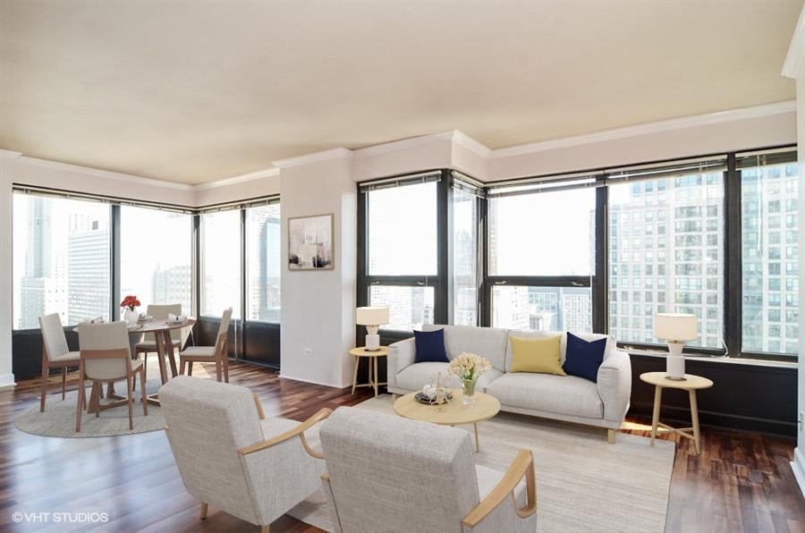 30 E Huron Unit 4609