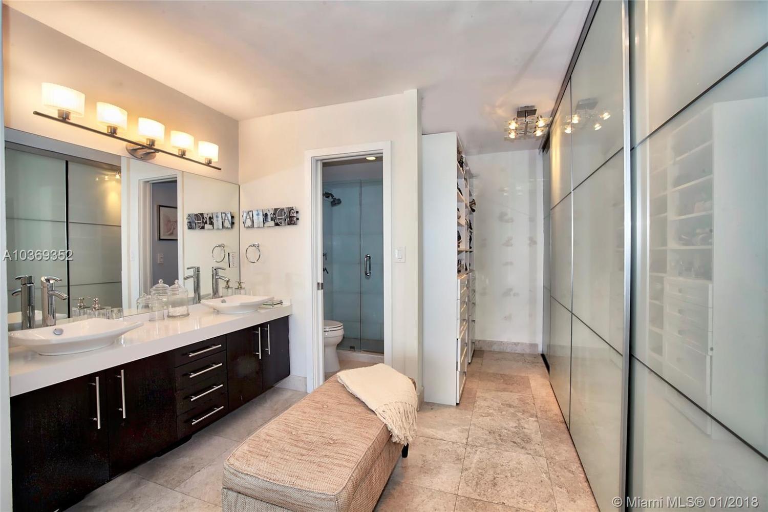 5 Island Ave, #6D