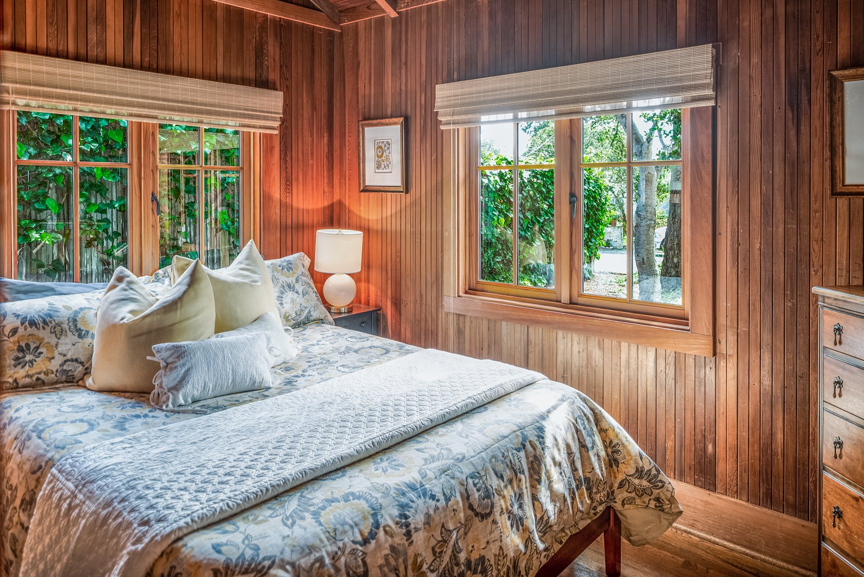 Charming Carmel Cottage