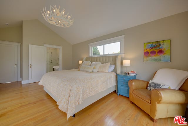 3752 Ocean View Ave, Los Angeles, CA 90066