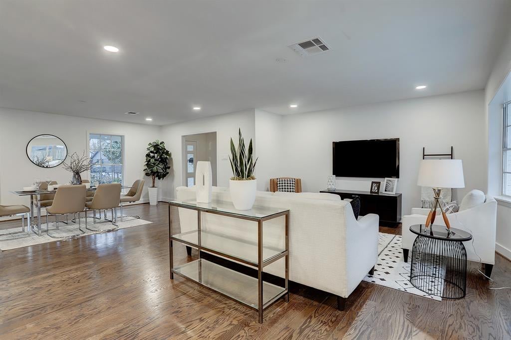 4319 Sarong Dr. 