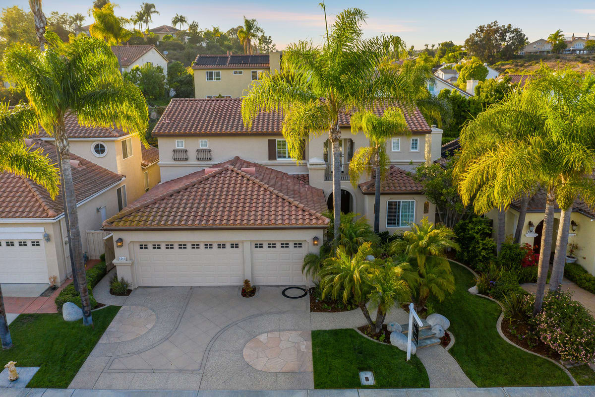 5260 Beachcomber Ct.