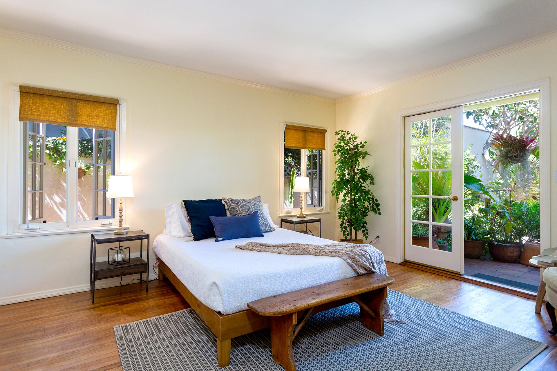 2245 Cloverfield Blvd, Sunset Park