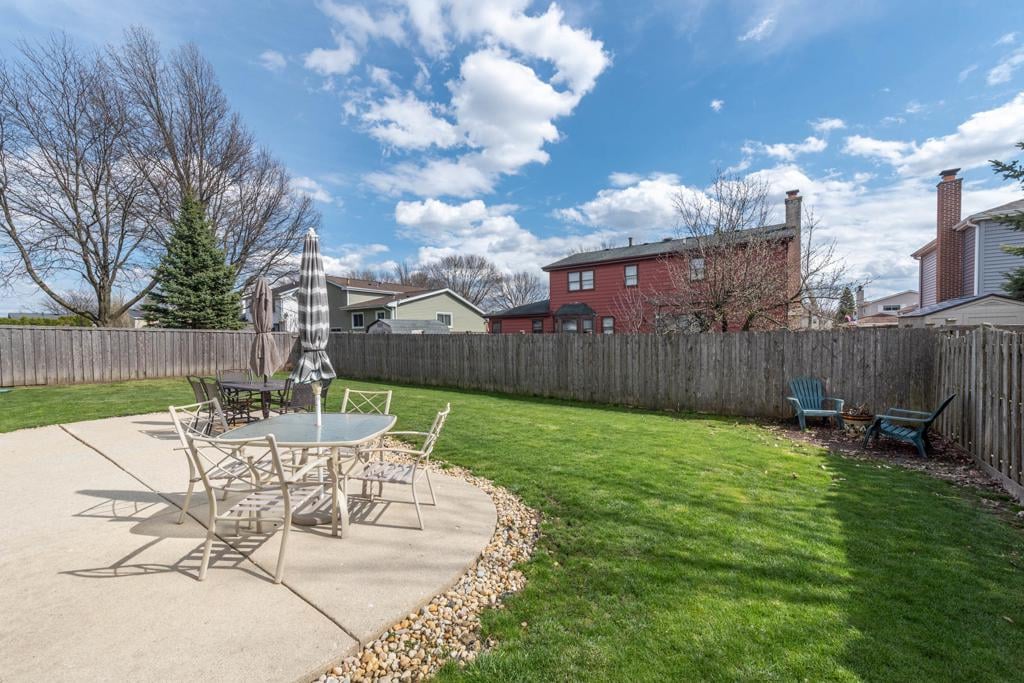 1161 Parker Ave