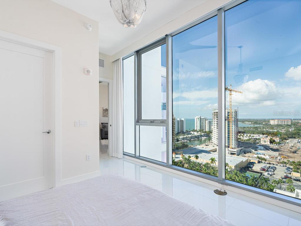 Vue Sarasota Bay Unit 1806