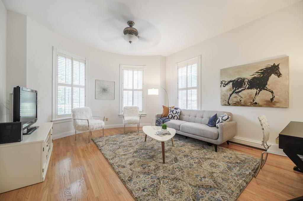 380 Columbus Avenue, Unit 3