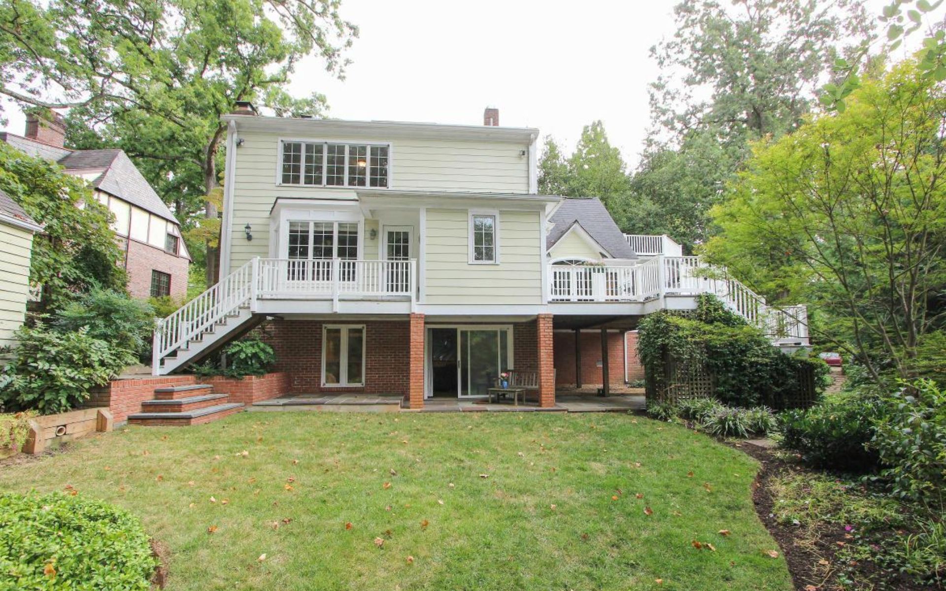 7818 Overhill Rd