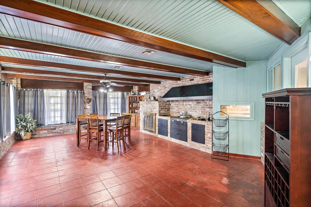 22 13th Ave N Texas City, Tx 77590