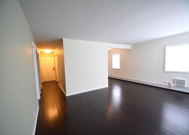 2409 W Balmoral Ave #1B