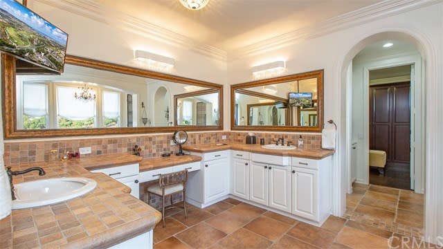 4 Calle Vista Del Sol