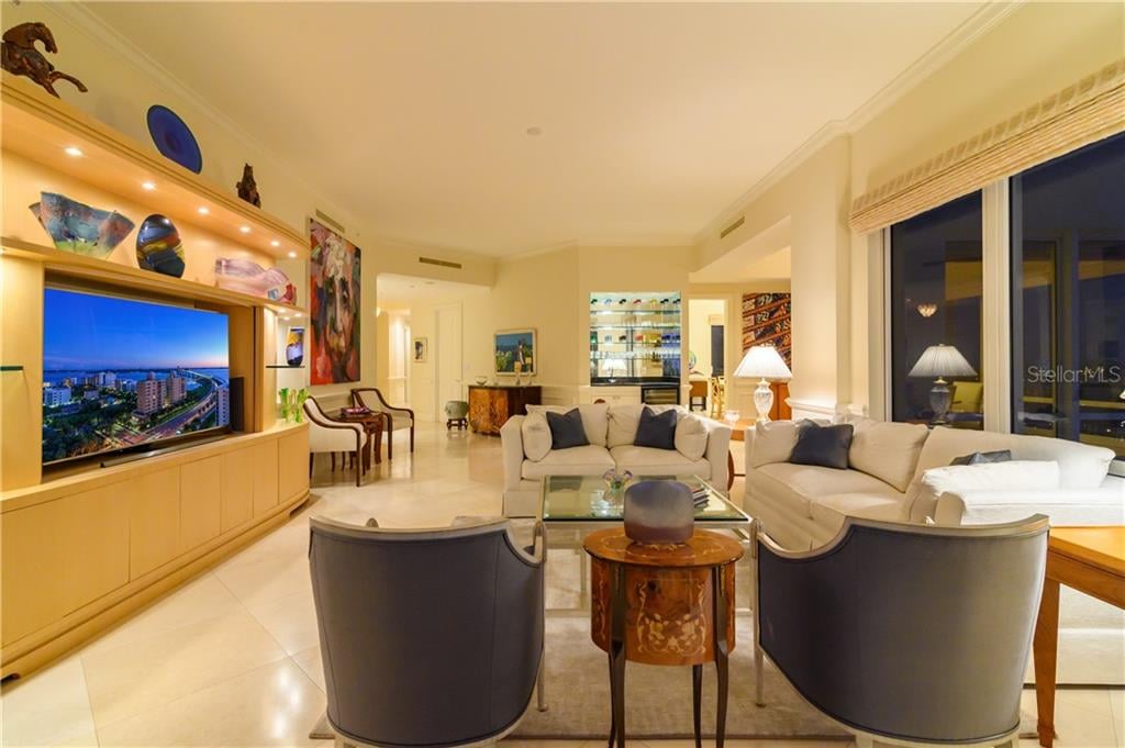 The Tower Residences, #1502