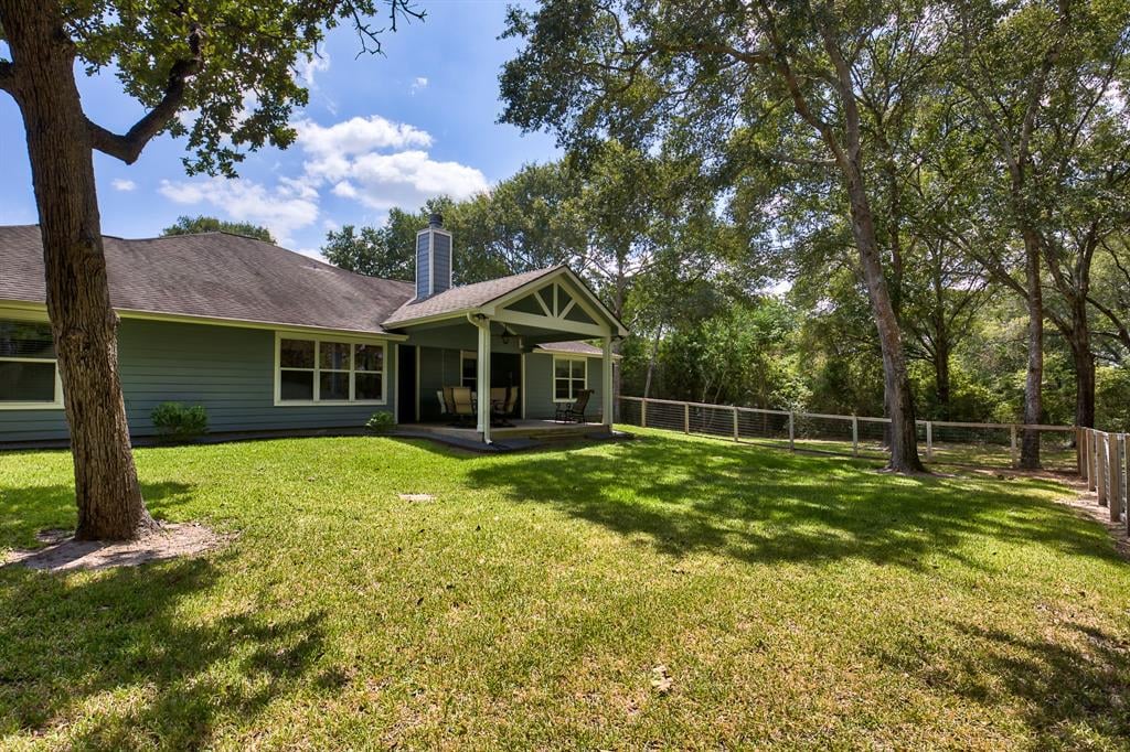 610 Post Oak Road Bellville, Tx 77418