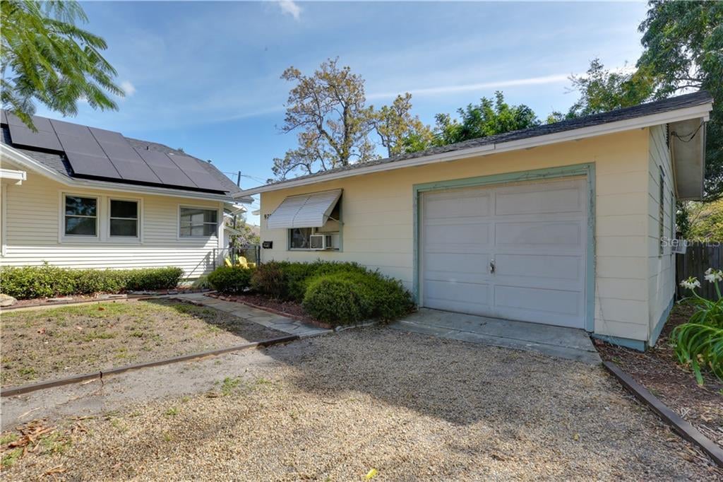 Charming Kenwood Bungalow