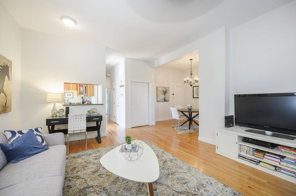 380 Columbus Avenue, Unit 3