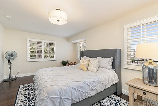 6652 Carriage Circle, Huntington Beach 