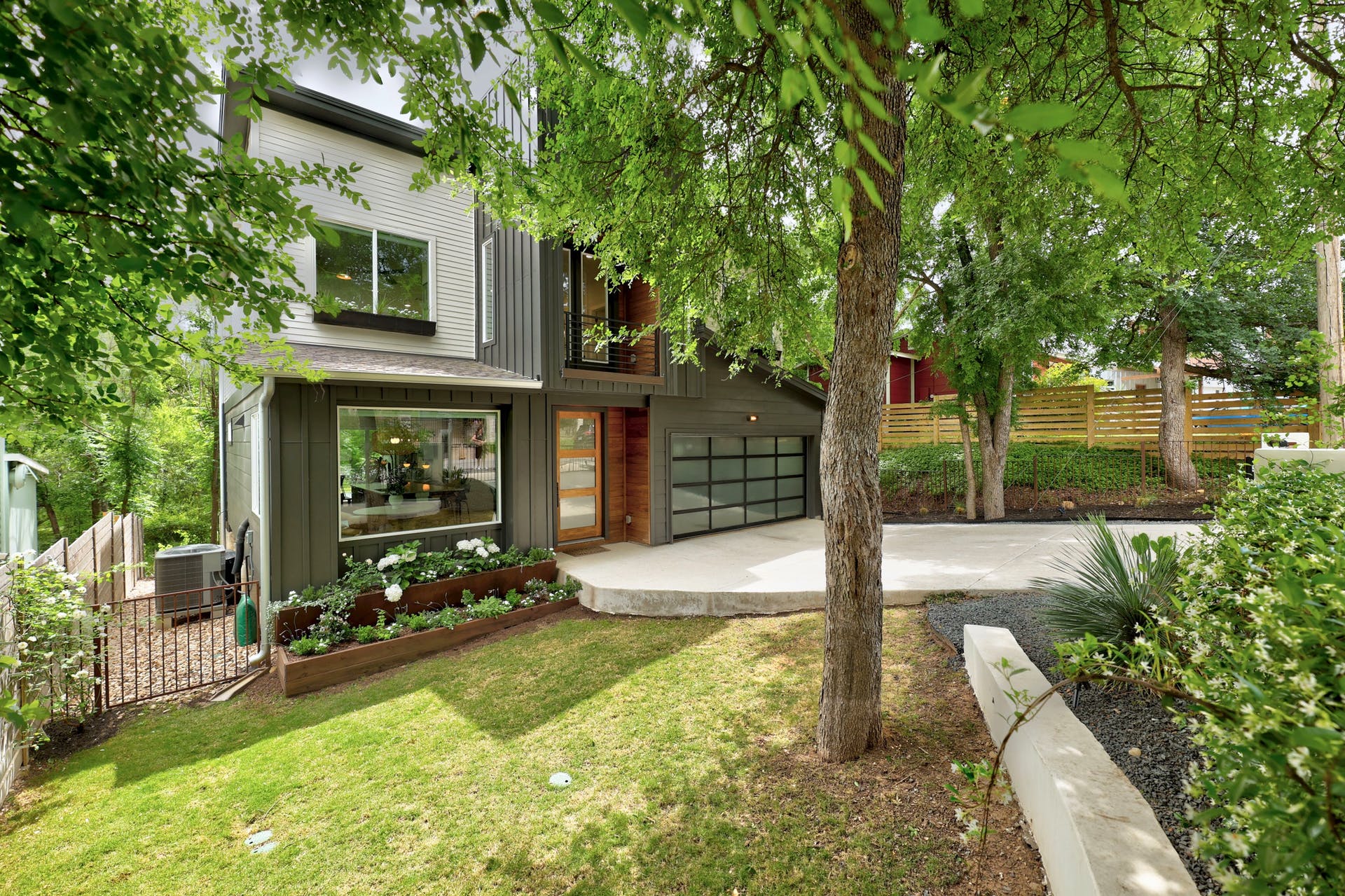 1111 Lott Ave, Austin, Texas 78721