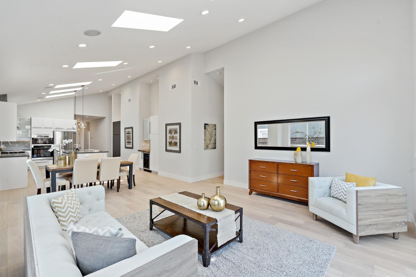 112 Belvedere Ave