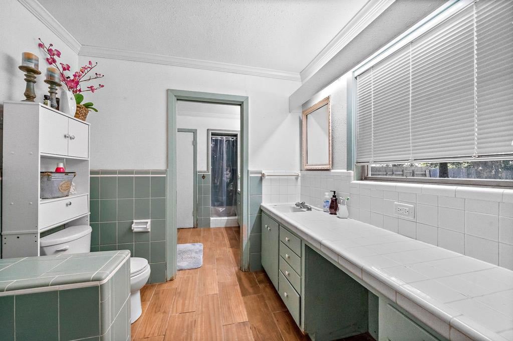 22 13th Ave N Texas City, Tx 77590