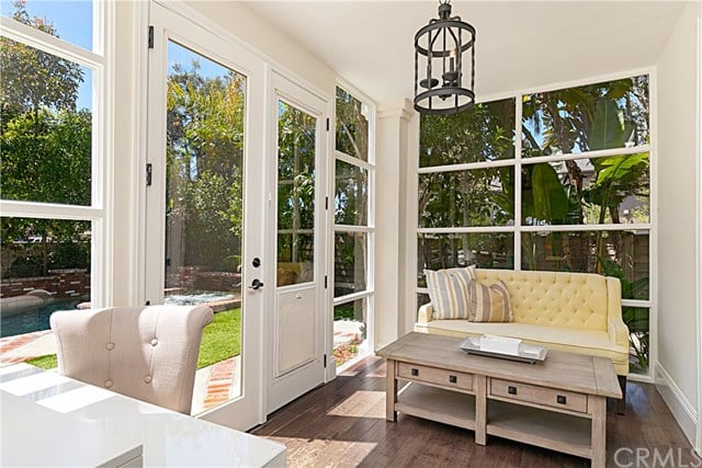 6652 Carriage Circle, Huntington Beach 