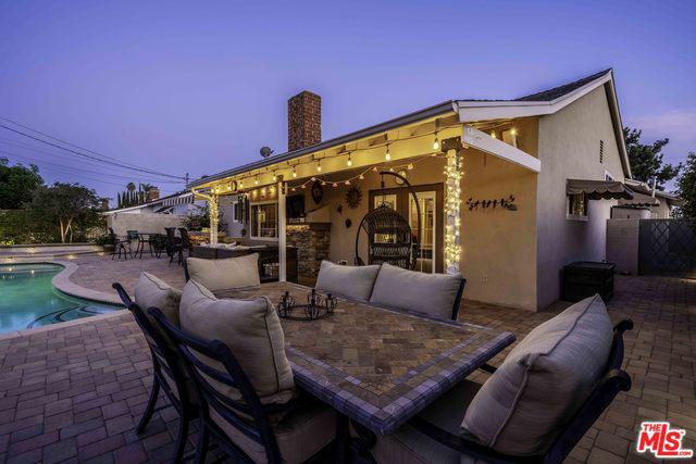 15955 Acre St, North Hills, CA