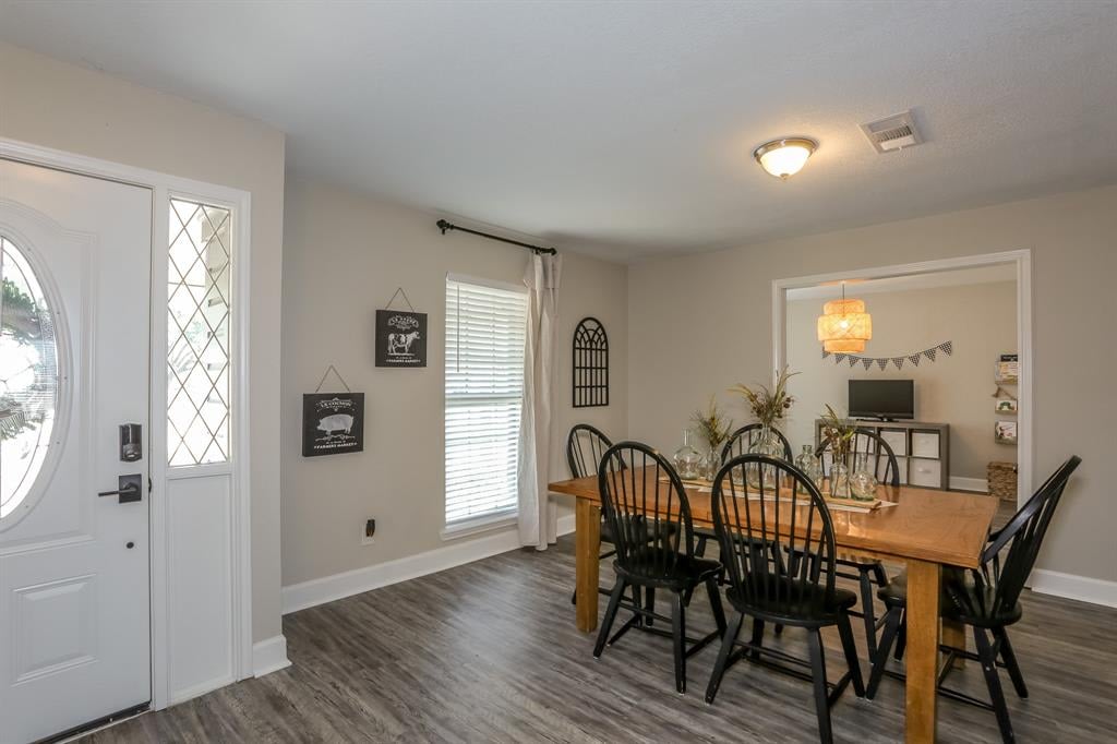 215 Acorn Tree Court