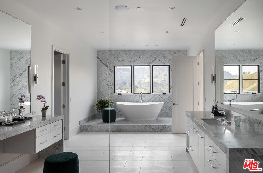 SOLD | 25211 Jim Bridger Road, Hidden Hills | Calabasas Luxury Real Estate