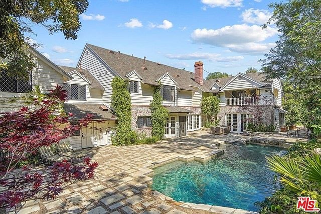 Ridge Opulent