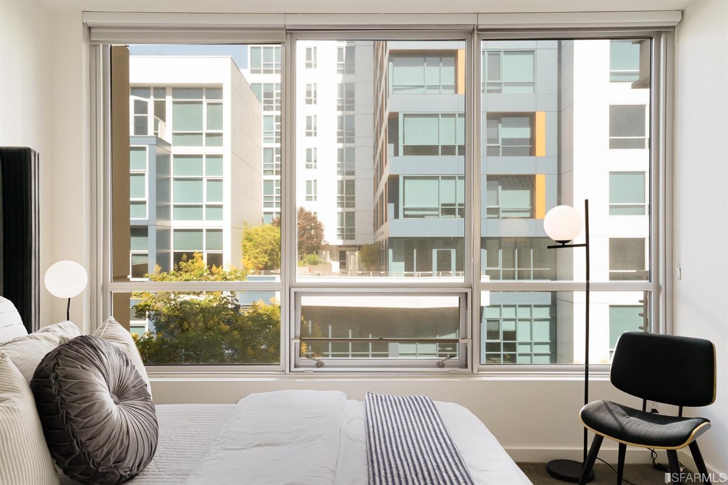 Renovated Park Terrace: 2 bedroom corner home with wrap-around balcony