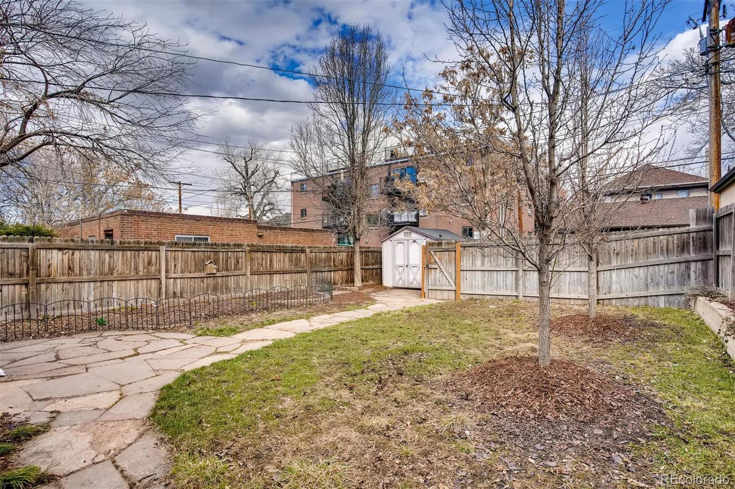 1234 Josephine St
