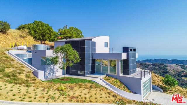 940 Latigo Canyon