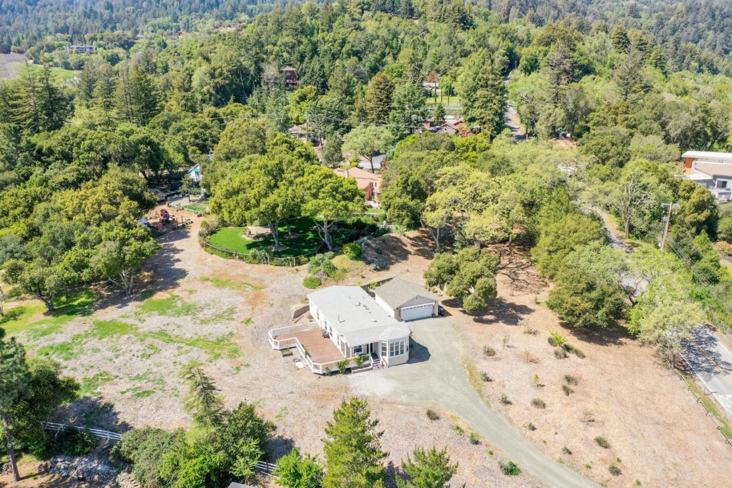 18260 Lakeview Ct Los Gatos, CA 95033
