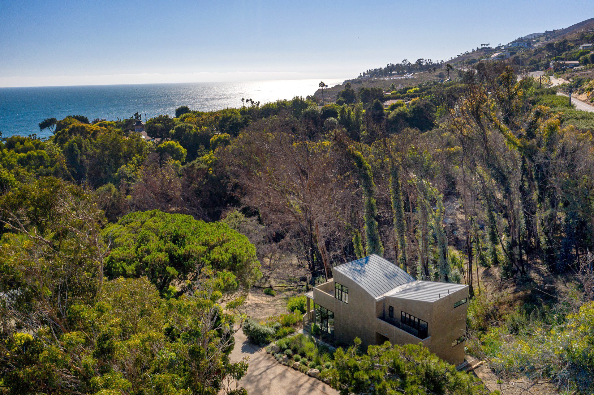 31894 Sea Level Dr, Malibu