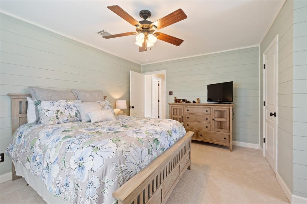 461 Piney Creek Rd Bellville, Tx 77418