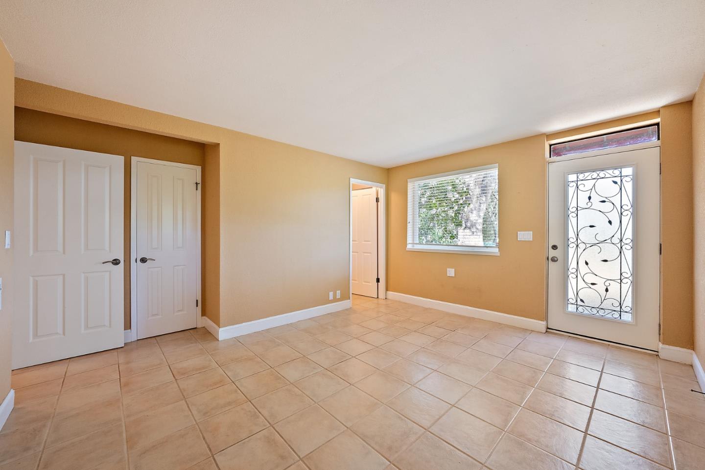 18260 Lakeview Ct Los Gatos, CA 95033
