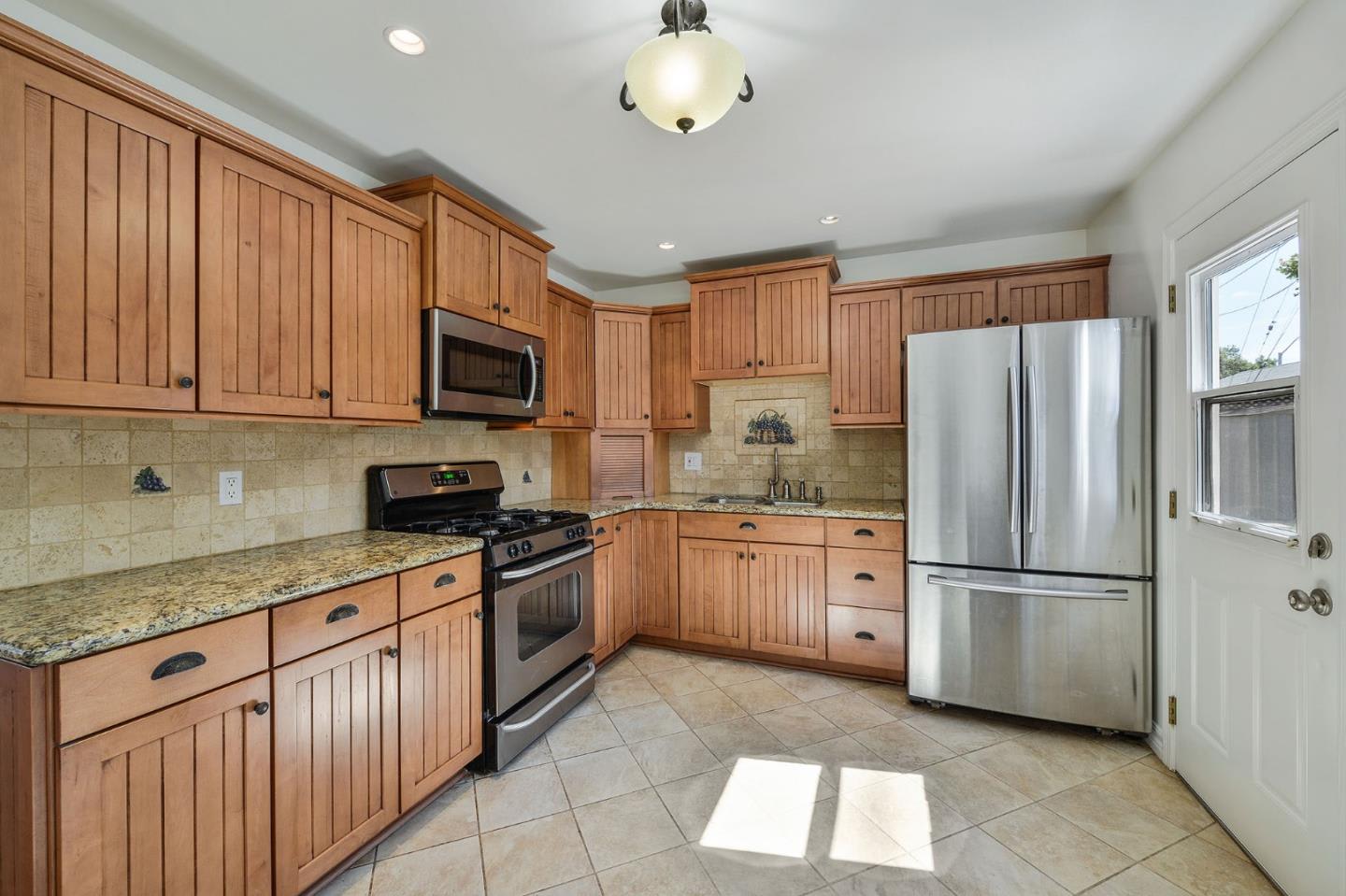 3211 Ensalmo Avenue, Cambrian
