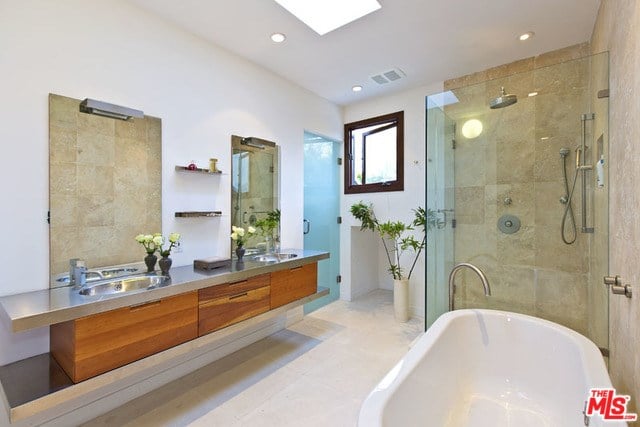 Opulent Grandeur