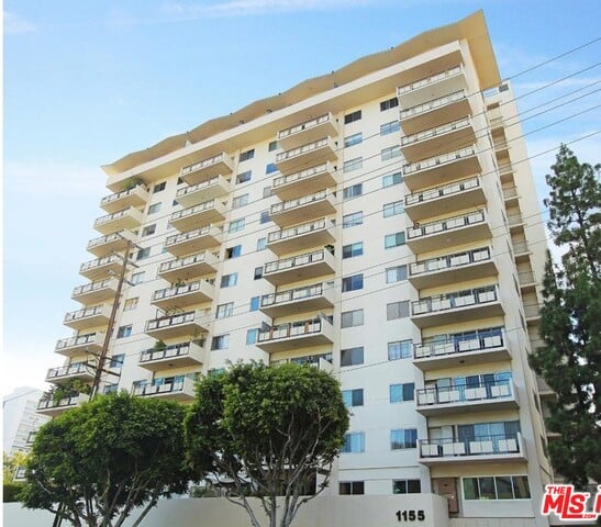 1155 North La Cienega Boulevard, Unit 808
