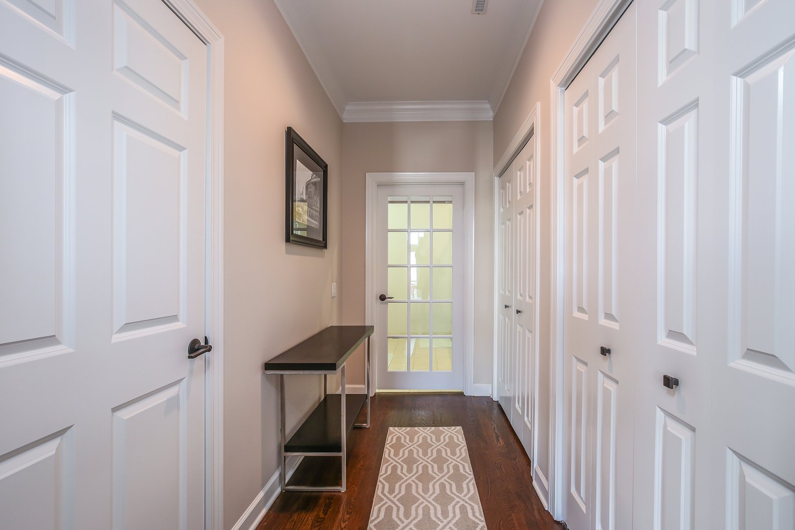 2107 W Belmont #4B