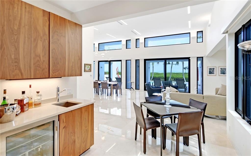 1580 Harbor Cay Lane