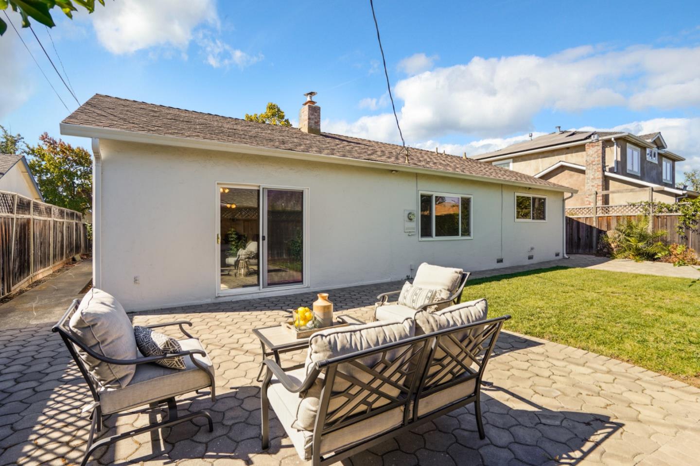 Charming Home In Campbell