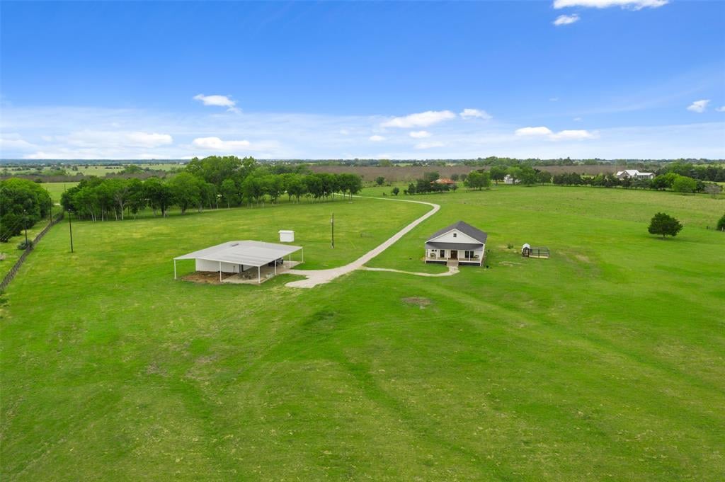 8732 Bleiblerville Rd Brenham, Tx 77833