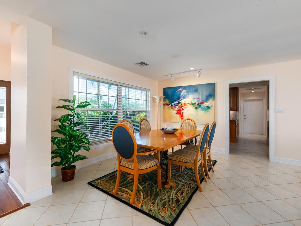 630 Emerald Harbor 