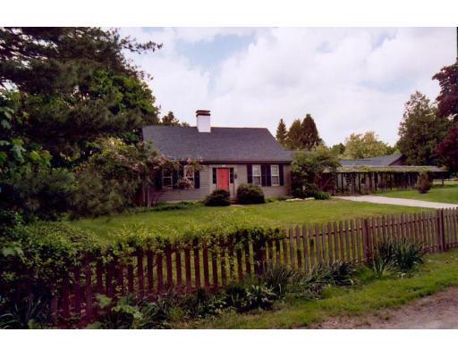 127 Whitman Rd