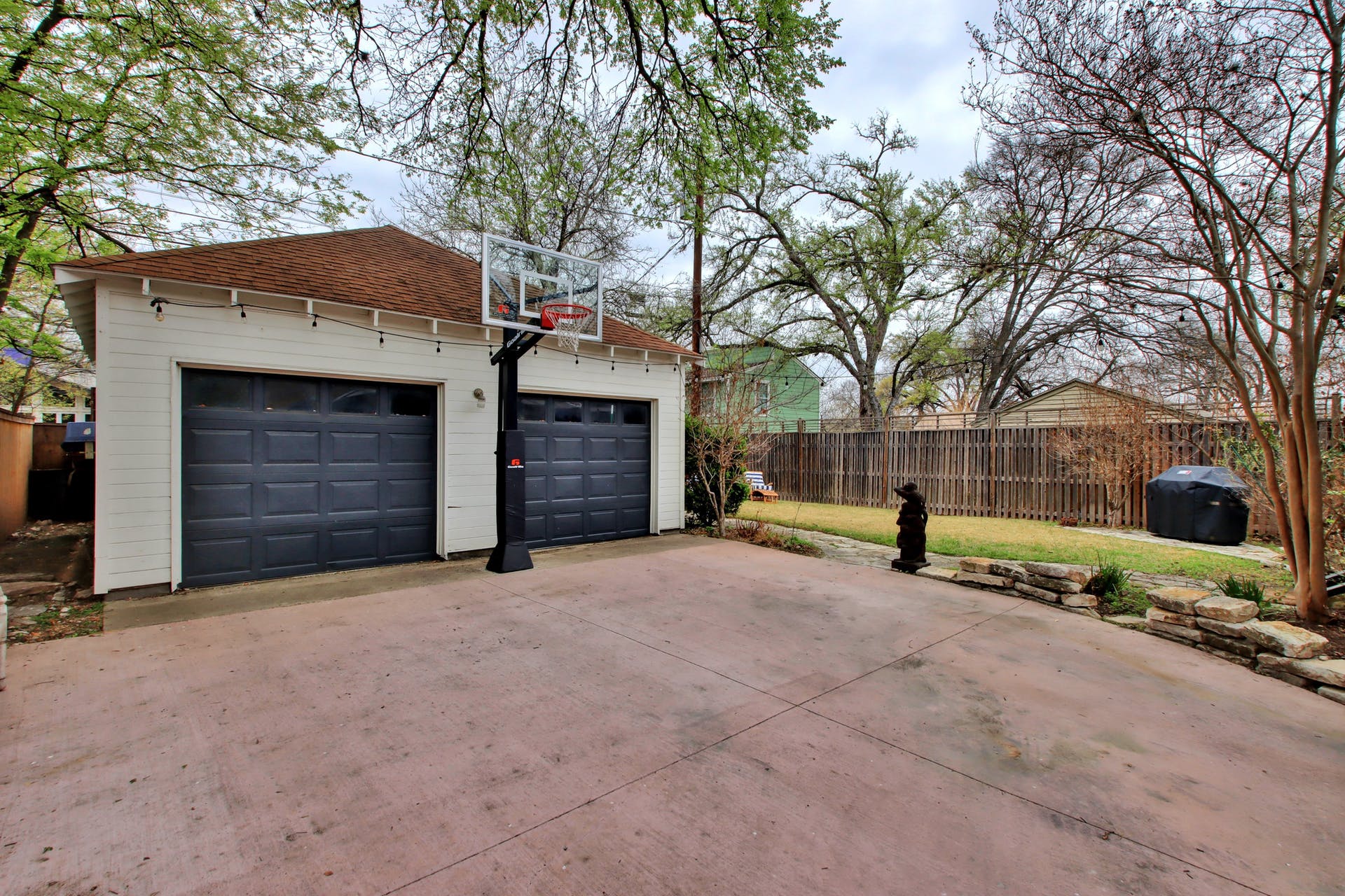  3214 Lafayette Ave