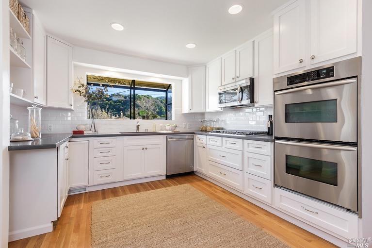 603 Vendola Dr