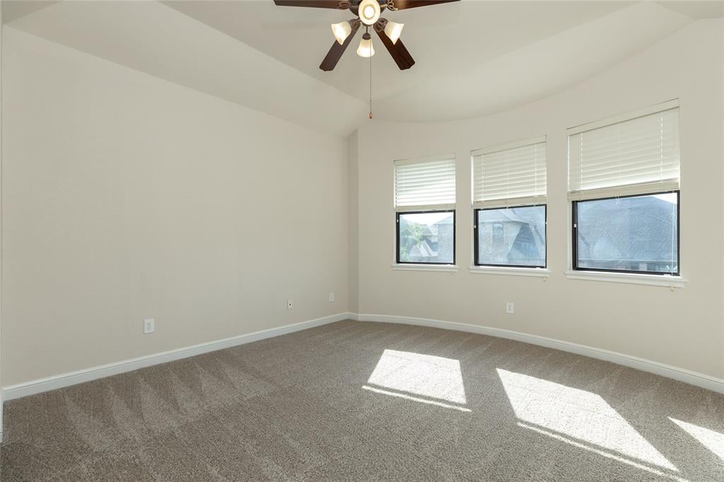 3311 Prestwick Square