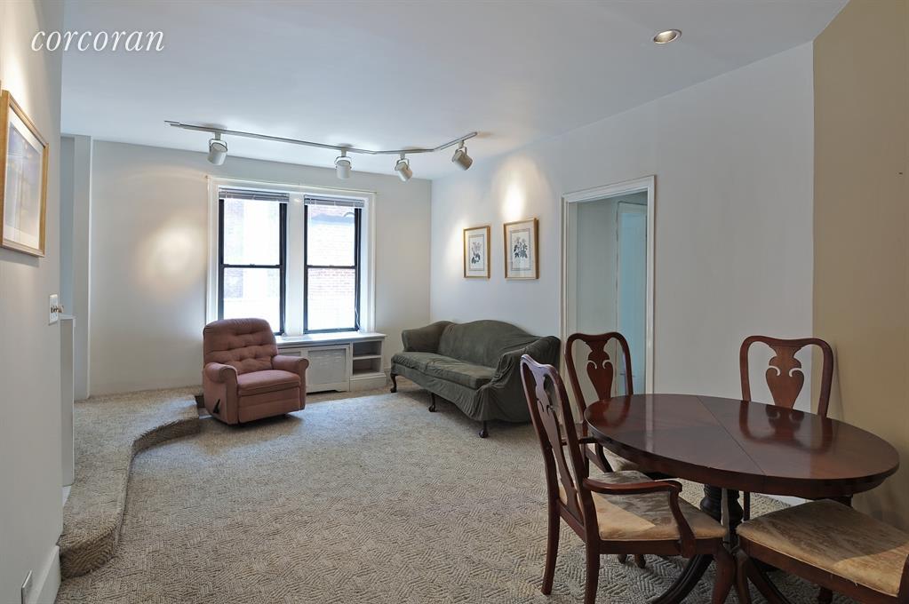 230 E 71st St, #2D