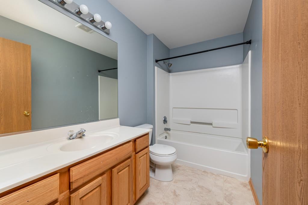 2123 Silverstone Drive # 2123