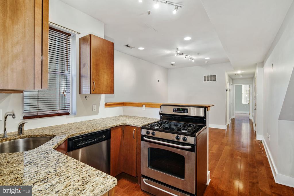 1641 Christian St, #2 