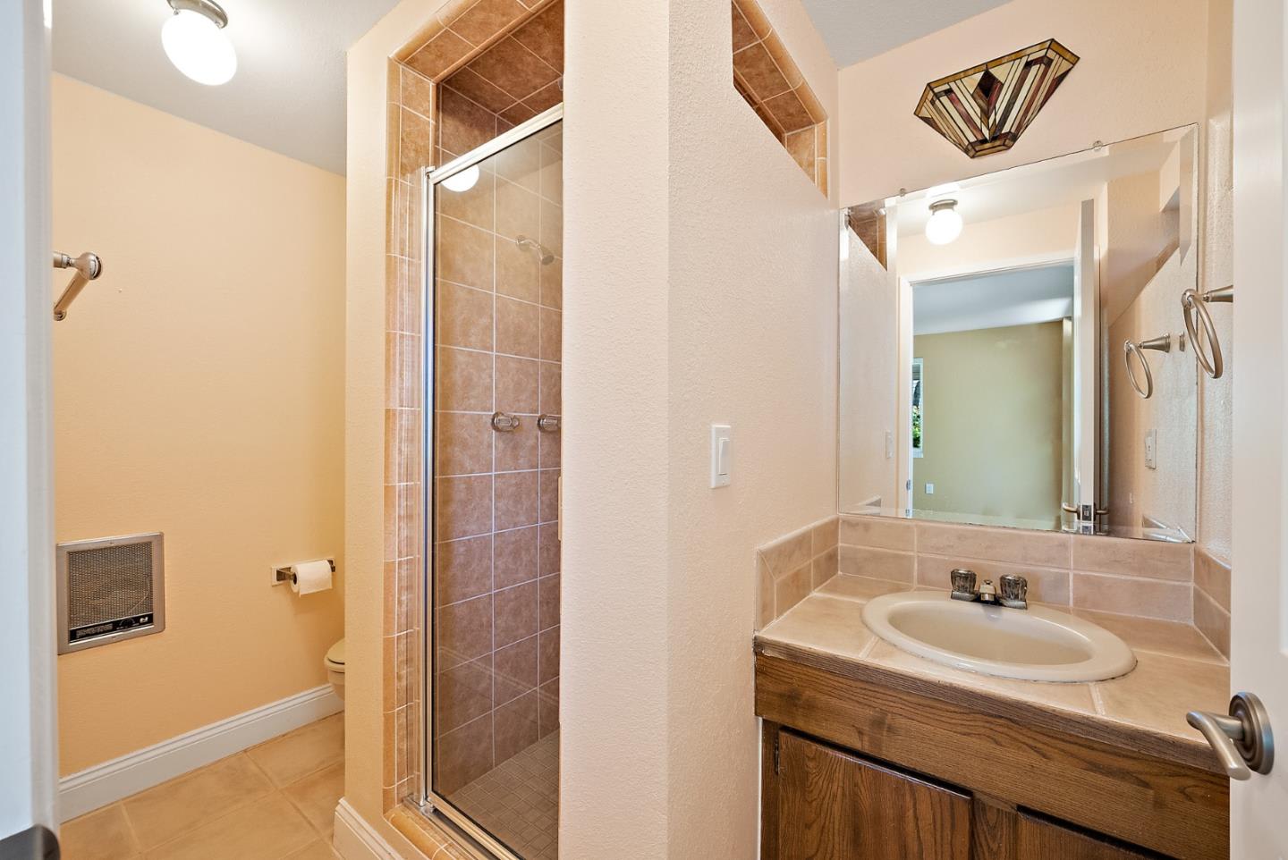 18260 Lakeview Ct Los Gatos, CA 95033